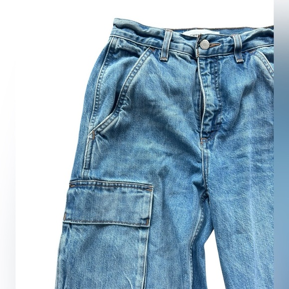 Aritzia Denim Forum The '90s Millie Hi-Rise Cargo Jean Size 23 - Picture 3 of 8